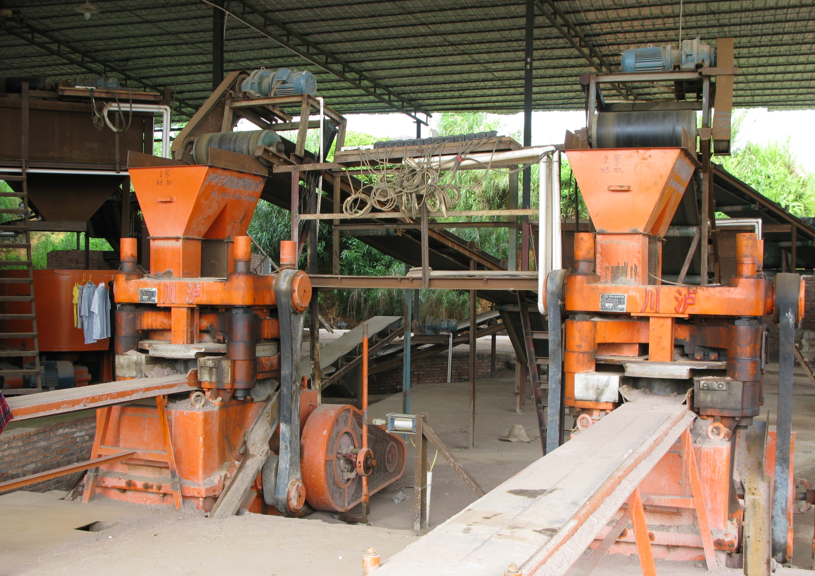 广西贺州市某页岩空心砖厂